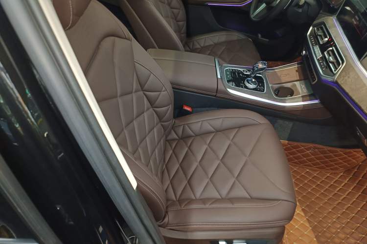 Used BMW X5 2022 xDrive 30Li M Sport Package
