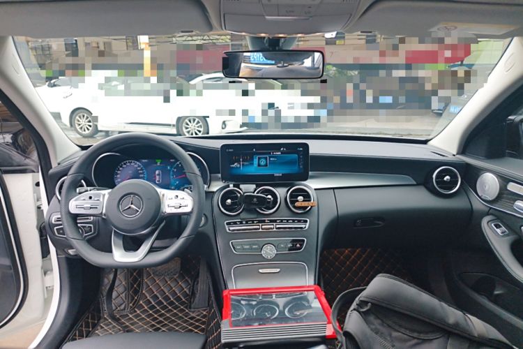 Used Mercedes-Benz C-Class 2021 C 260 L Sport Edition Star Collection Center Console
