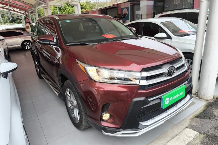 Used Toyota Highlander 2018 2.0T Four-Wheel Drive Luxury Edition 7 Seats China V Emission Standard
