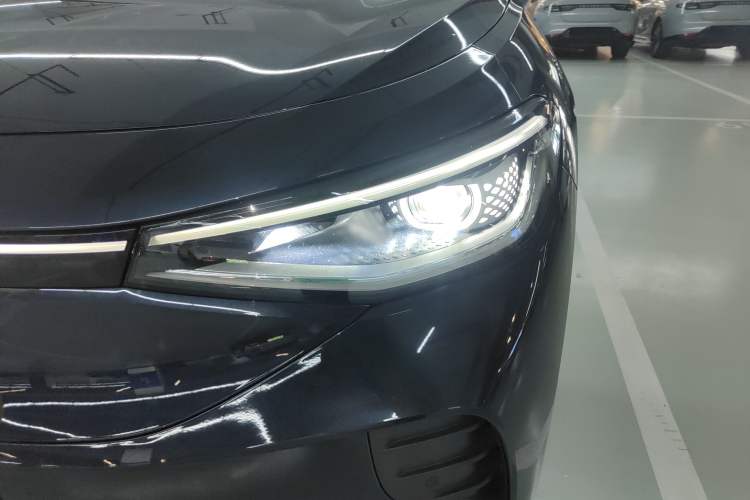 Used Volkswagen ID.4 CROZZ 2022 Long-Range Lite PRO Edition Left Front Headlight