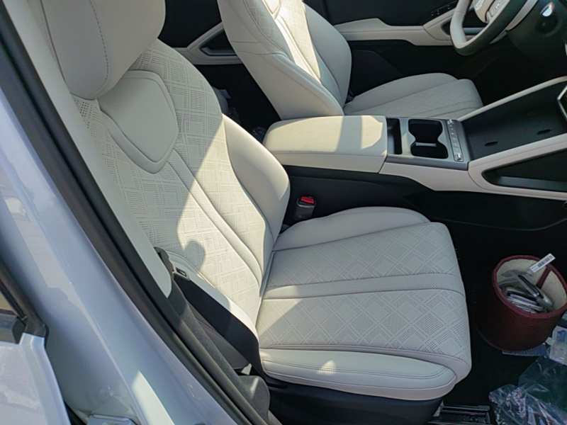 Used BYD Yuan UP 2027 Model Flying Edition 401KM Navigation Version — 24