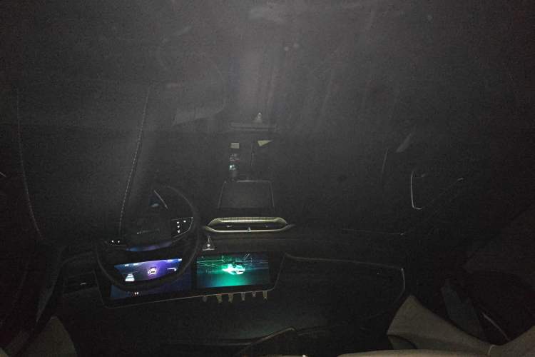 Used Venucia V 2021 260T Idol Edition