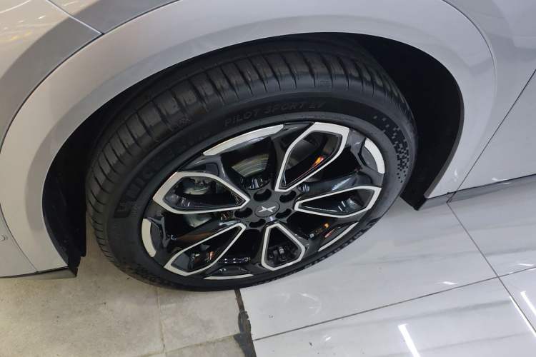 Used XPeng G6 2025 625 Long-Range Max Flagship Edition