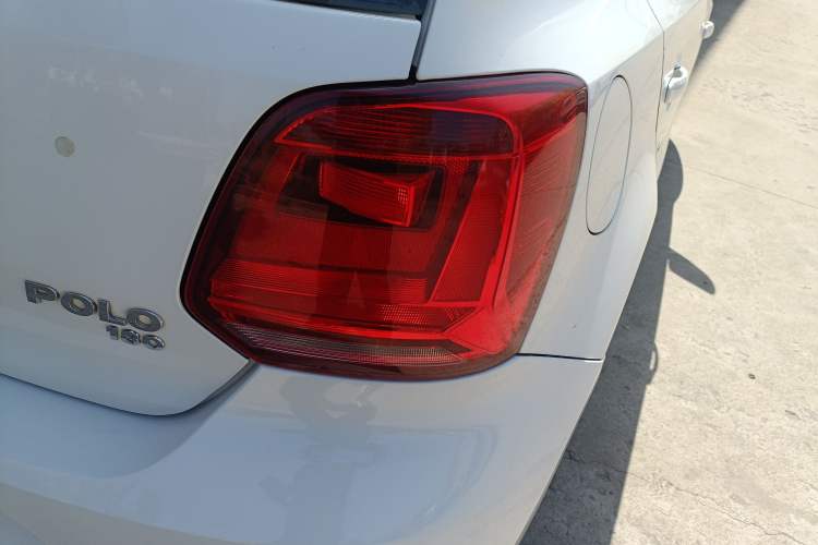 Used Volkswagen Polo 2018 1.5L Automatic Advanced Driving Model Exterior 3