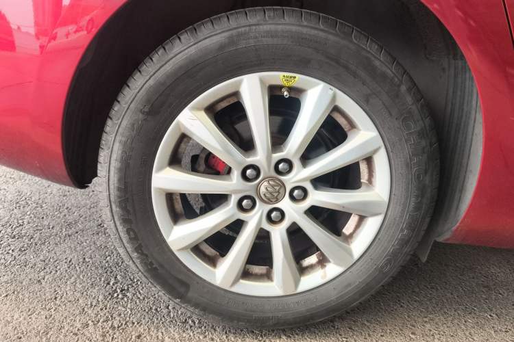 Used Buick GT 2013 GT 1.6L Automatic Fashion Edition Exterior 1