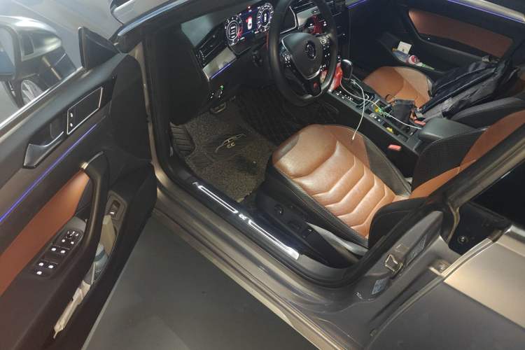 Used Volkswagen FAW-Volkswagen CC 2019 380TSI Glamour Edition China V Standard
