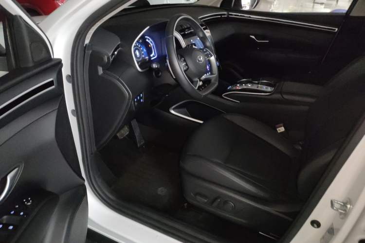 Used Hyundai Tucson 2023 Tucson L 1.5T Automatic Two-Wheel Drive DLX Luxury Edition Driver Seat