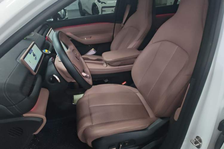 Used Nio EC6 2024 100 kWh Left Front Seat