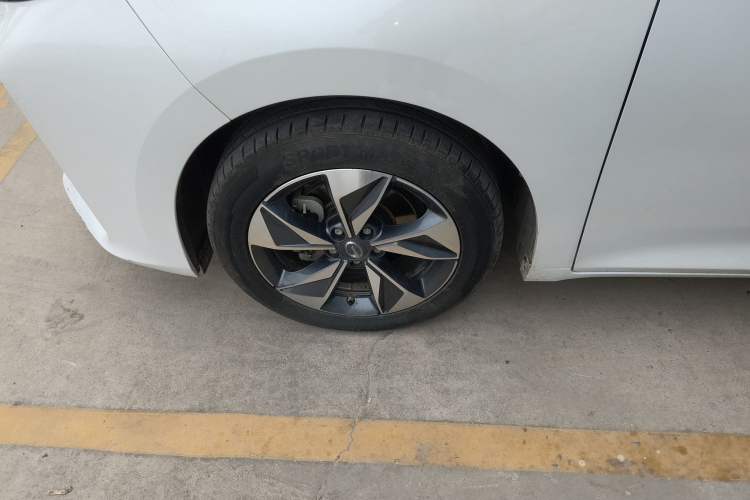 Used GAC Trumpchi M6 2023 PRO 270T DCT Luxury Edition
