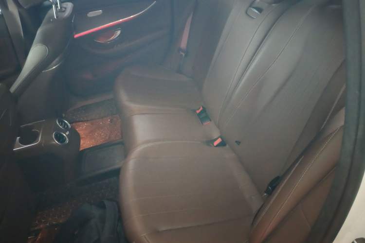 Used Mercedes-Benz E-Class 2017 E 200 L 4MATIC Left Rear Seat