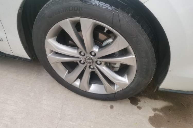 Used Toyota SIENNA 2021 2.5L Hybrid Premium Edition