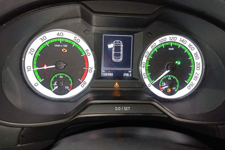 Used Skoda Octavia 2022 1.5L Automatic Comfort Edition Odometer Close Up