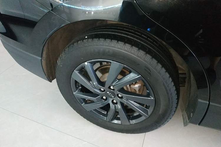 Used Chevrolet Equinox 2021 550T RS Smart Boundary-Pushing Edition Exterior 4