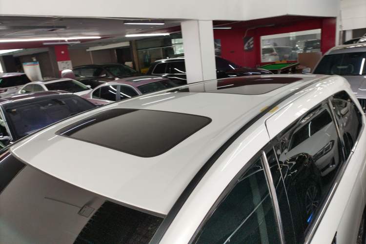 Used Honda Elysion 2019 2.0L Hybrid Luxury Edition