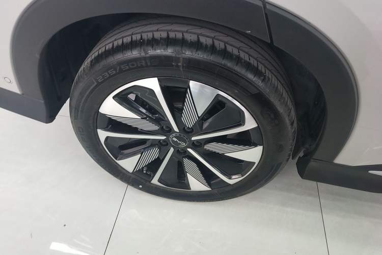 Used BYD Song PLUS New Energy 2025 DM-i 160KM Flagship Model
