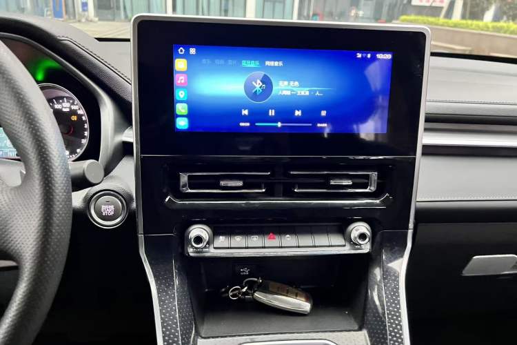 Used Haval M6 2021 PLUS 1.5T DCT Luxury Smart Connectivity Model
