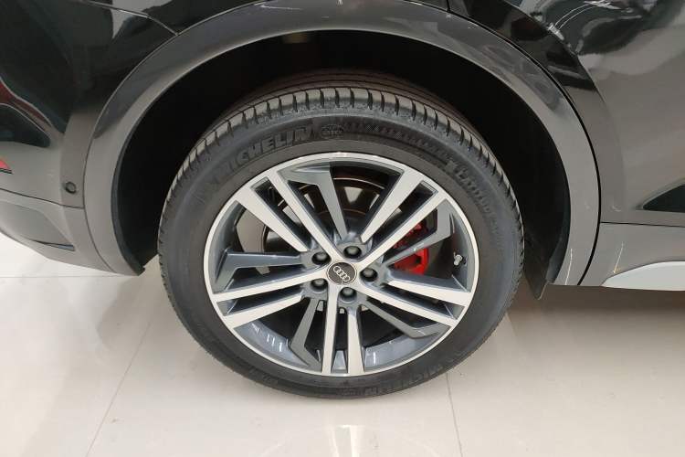 Used Audi Q5L 2022 Updated Version 45T Luxury Prestige Edition
