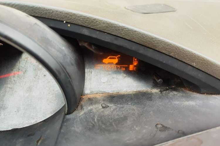 Used Toyota Verso 2011 180G CVT Luxury Edition Odometer Close Up