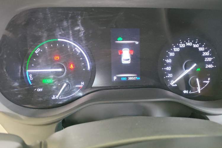 Used Toyota Granvia 2023 2.5L Hybrid Comfort Edition
