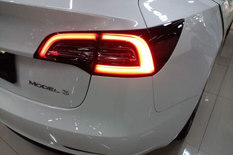 Used Tesla Model 3 2020 Standard Range Rear-Wheel Drive Upgraded Version
