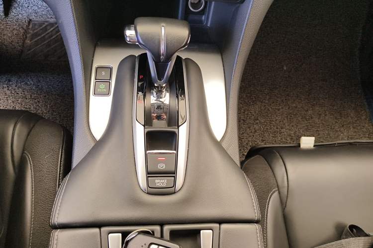 Used Honda Avancier 2017 240TURBO Two-Wheel Drive Comfort Version
