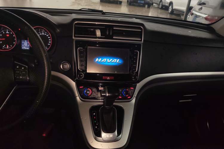 Used Haval H6 2015 Sport Edition 1.5T Automatic Two-Wheel Drive Luxury Model