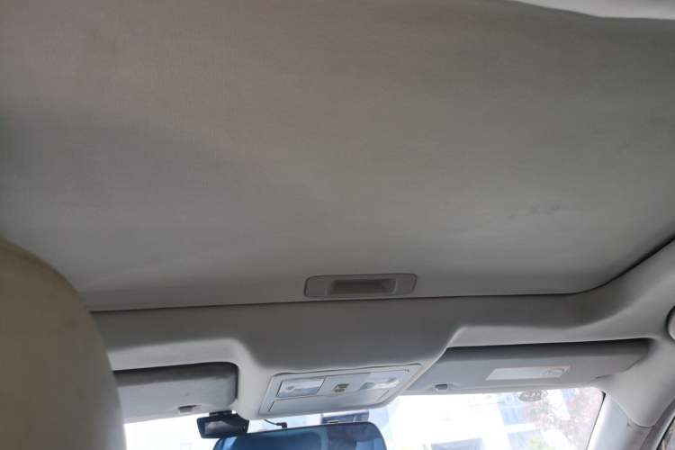 Used Dongfeng Aeolus A60 2016 1.5L Manual Luxury Version Headliner