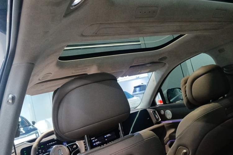 Used Hima AITO M9 2024 Range-Extended Ultra Version 52 kWh 6-Seater Model
