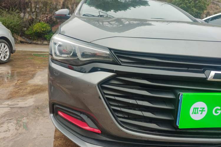 Used Chevrolet Monza 2019 Redline 320T Dual-Clutch Joyful Edition China VI Standard