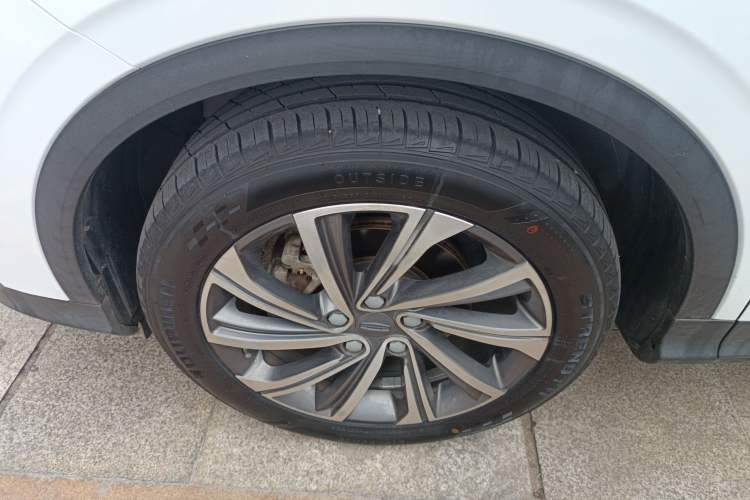 Used Geely Auto Coolray 2019 260T DCT Knight China VI Standard
