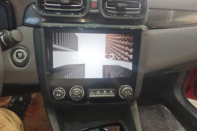 Used Lynk & Co 03 2021 2.0TD Automatic Trendy Champion Edition Audio And AC Panel