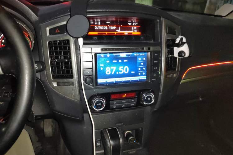 Used Mitsubishi Pajero 2016 3.0L Automatic Prestige Version China V Standard
