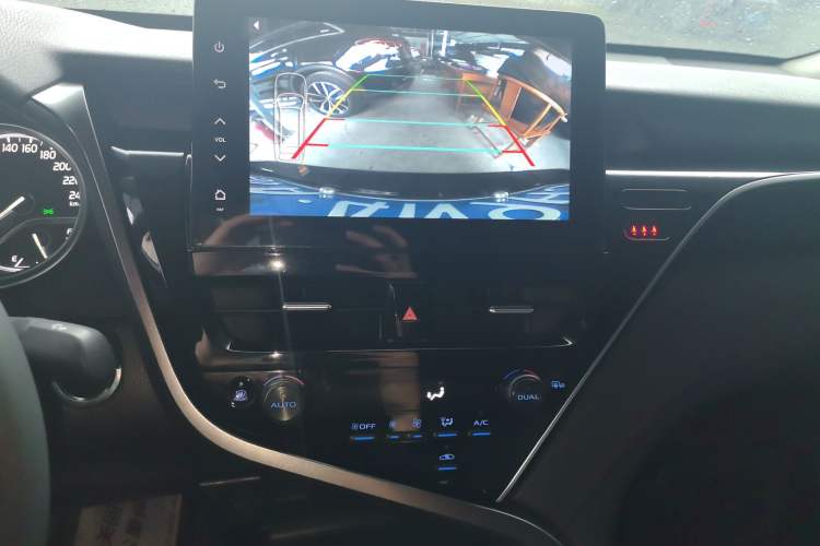 Used Toyota Camry 2023 2.0G Luxury Edition