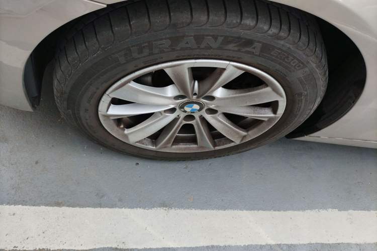 Used BMW 5 Series 2014 520i Elegant Edition