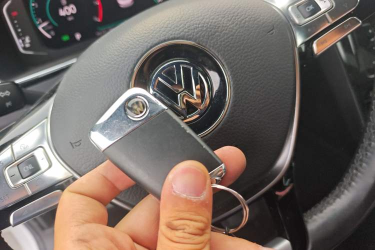 Used Volkswagen FAW-Volkswagen CC 2020 330TSI Glamour Edition China VI Standard Vehicle Key