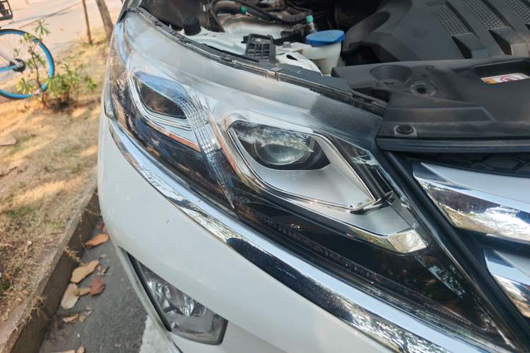 Used Mitsubishi Eclipse Cross 2019 1.5T CVT 4x4 TrueMe Edition China VI Standard