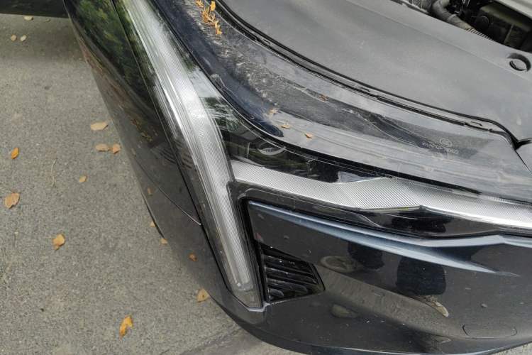 Used Cadillac CT4 2021 28T Luxury Model Right Front Headlight