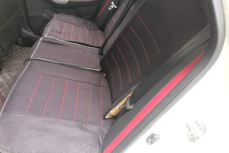 Used Venucia D60 2018 1.6L CVT Smart Connect Elite Edition