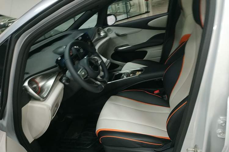 Used BYD Dolphin 2021 405 km Fashion Edition
