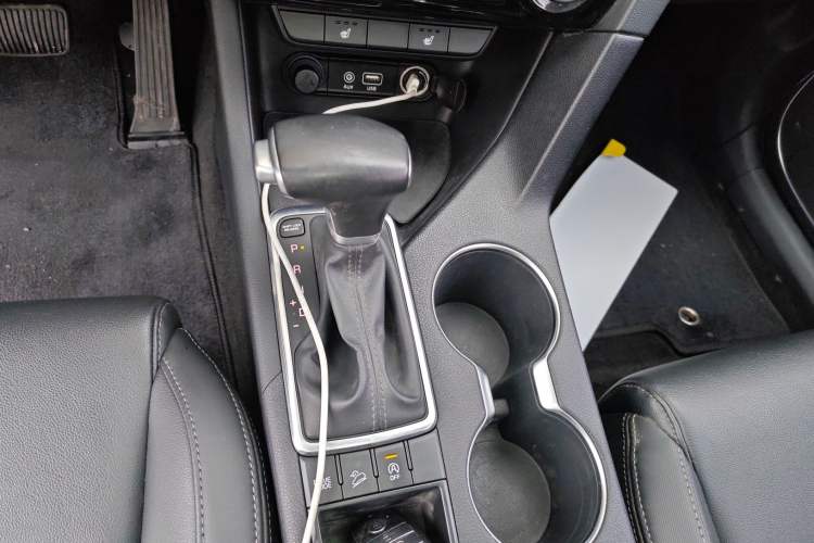 Used Kia KX5 2016 2.0L Automatic 2WD GLS
