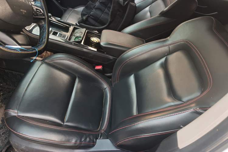 Used EXEED Zhuifeng 2022 Chasing the Waves Edition 1.5T CVT Wind-Chasing Edition Left Front Seat