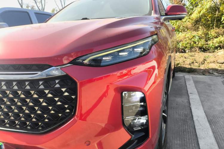 Used SAIC MAXUS D60 2019 1.5T Automatic Luxury Edition 5-seater