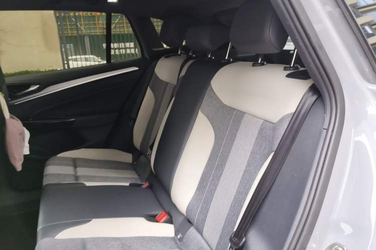 Used Volkswagen ID.4 CROZZ 2022 Standard Range PURE Edition