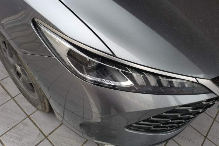 Used BYD Qin PLUS 2025 DM-i Smart Drive 55KM Leading Model Right Front Headlight