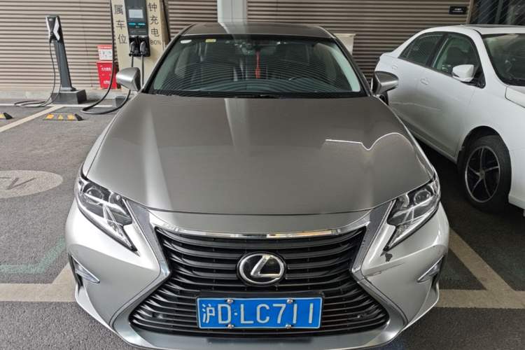 Used Lexus ES 2015 200 Elite Edition
