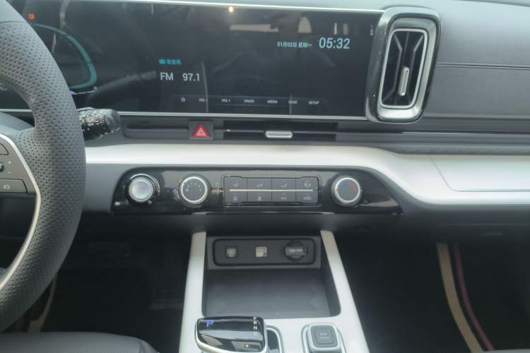 Used Hyundai ix35 2023 Musso 2.0L Deluxe Edition DLX