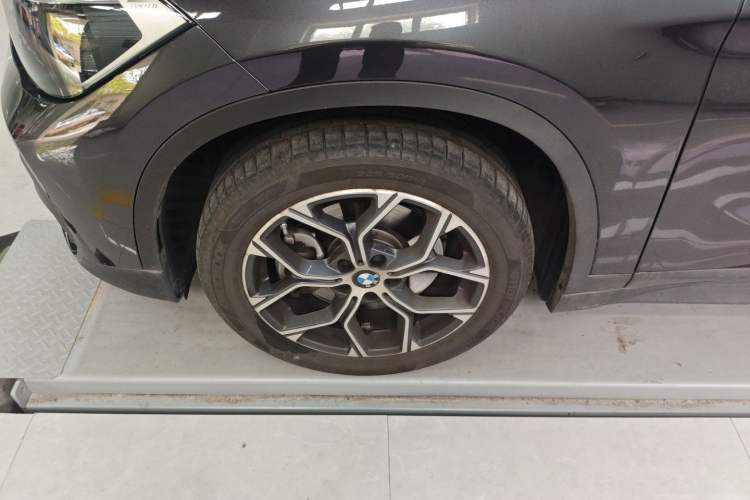 Used BMW X1 2022 sDrive25Li Leading Model Left Front Wheel Hub