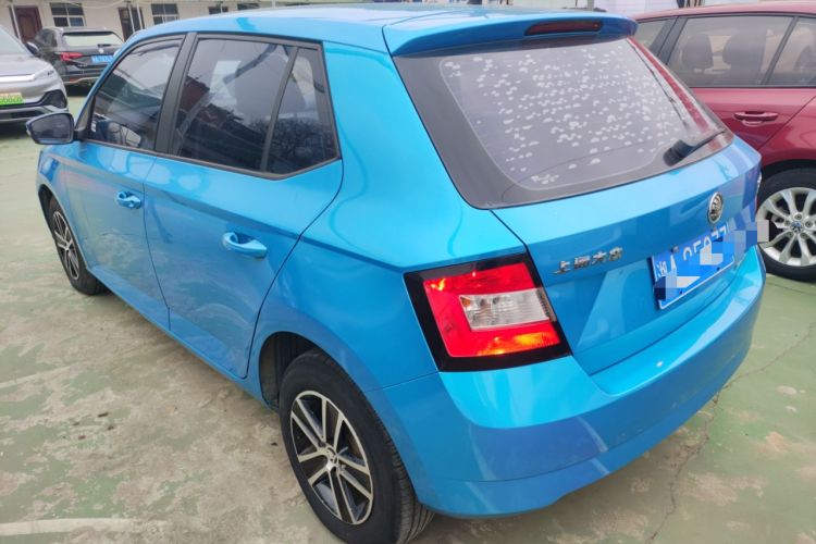 Used Skoda Fabia 2015 1.4L Automatic Front-Drive Model
