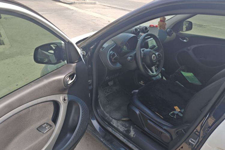 Used smart forfour 2018 1.0L 52kW Passion Edition