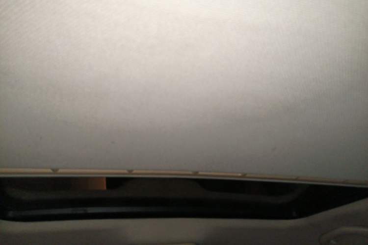 Used Volkswagen Bora 2012 1.6L Automatic Fashion Value Edition Headliner